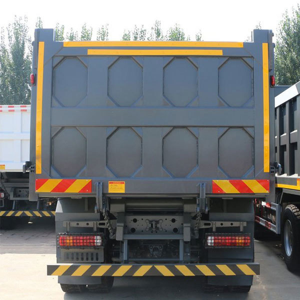 Sinotruk Howo 6x4 50 cubic meter 10-wheel diesel left-turn dump truck