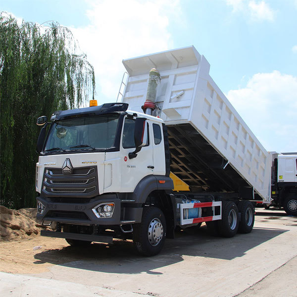Sinotruk Howo heavy-duty 40 cubic meter diesel dump truck, 10-wheel 6x4 drive
