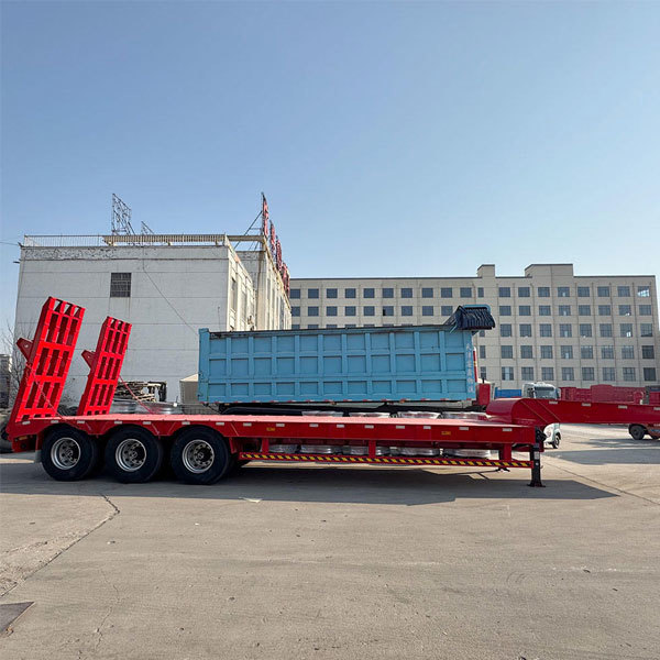 High-efficiency and fast 34-axle 100-ton gooseneck low flatbed semi-trailer/low flatbed trailer