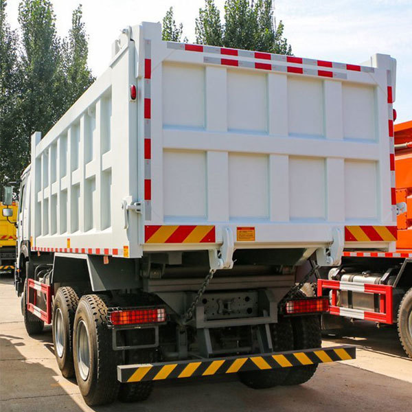 Sinotruk Howo 40 cubic meter 10-wheel heavy-duty left-turn diesel dump truck