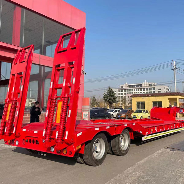 Excavator low flatbed trailer, low loader, 5-axle, 60, 70, 80 ton low flatbed truck semi-trailer