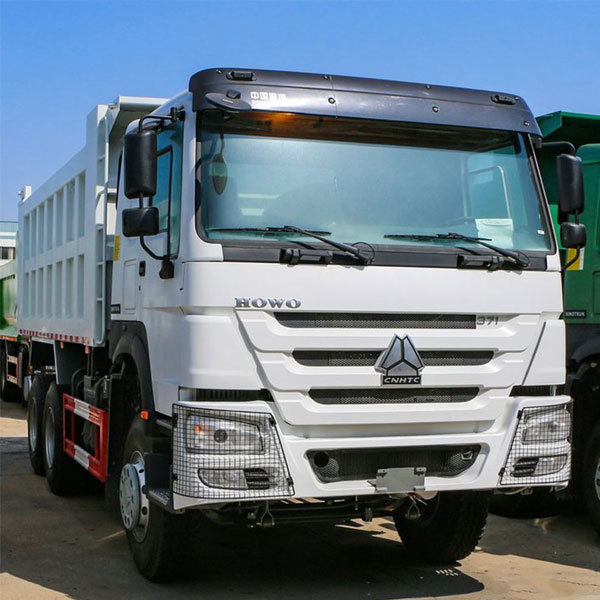 Sinotruk Howo left-turn diesel dump truck