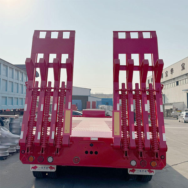 High-efficiency and fast 34-axle 100-ton gooseneck low flatbed semi-trailer/low flatbed trailer