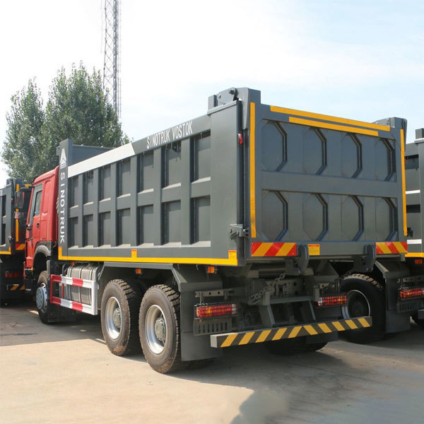 Sinotruk Howo 6x4 50 cubic meter 10-wheel diesel left-turn dump truck