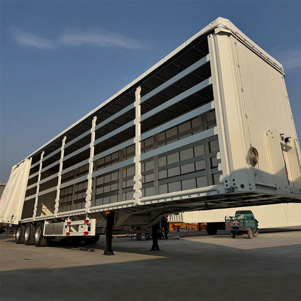 40/45/53 ft semi-trailer, with side-opening curtains, made of steel.